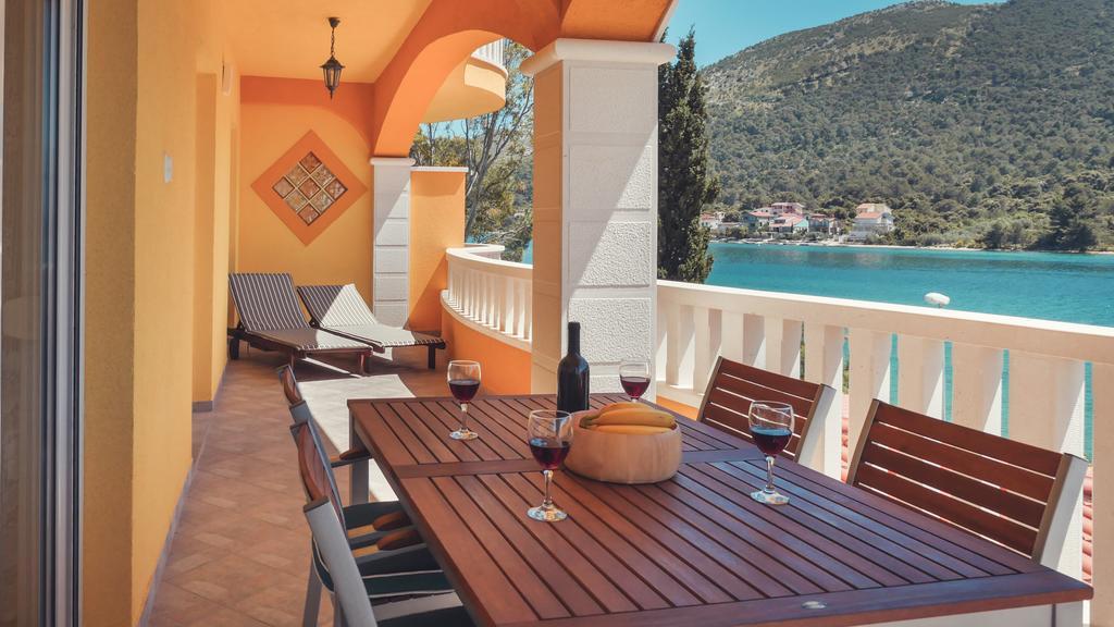 Vila More Grebaštica Buitenkant foto