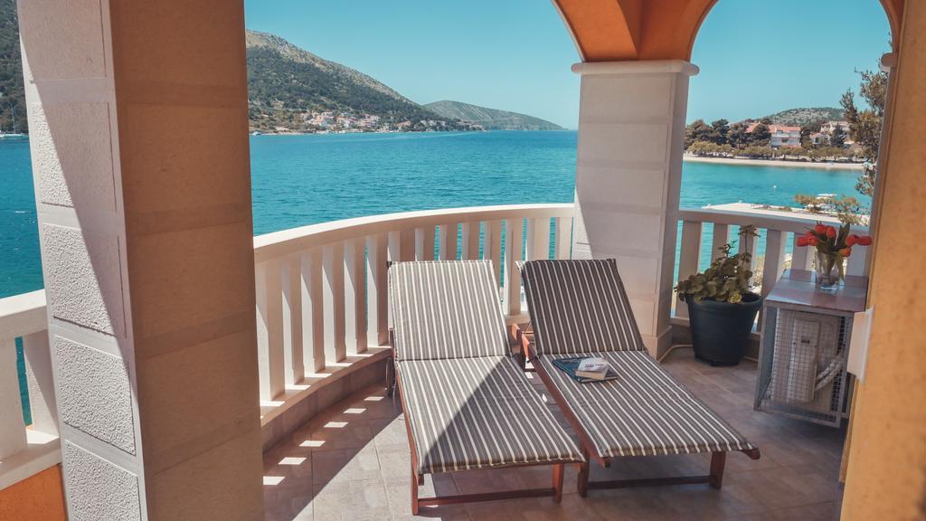 Vila More Grebaštica Buitenkant foto