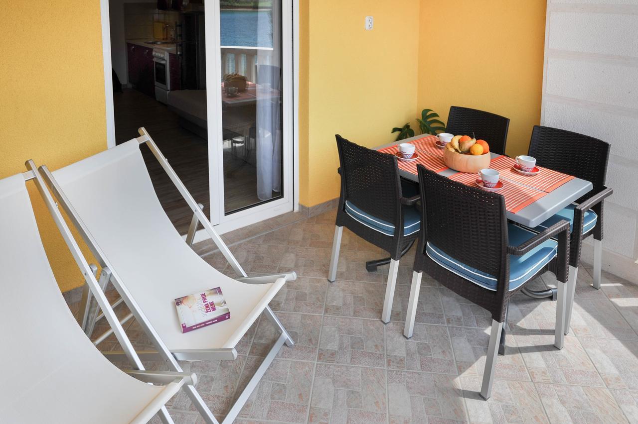 Vila More Grebaštica Buitenkant foto
